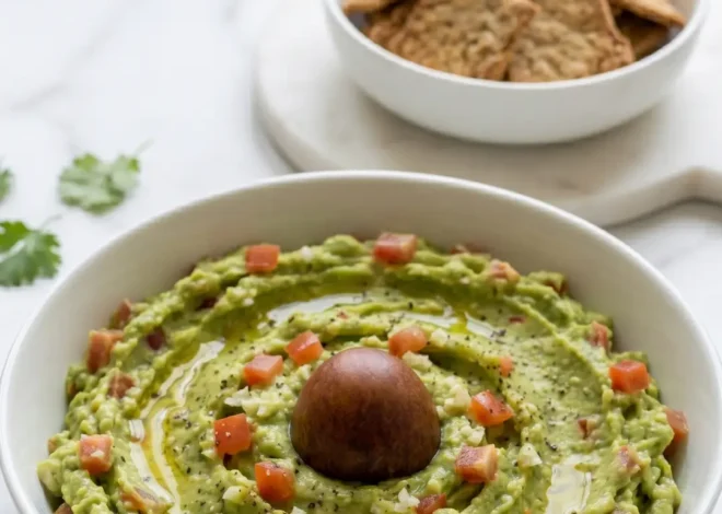 Frischer Keto-Guacamole-Dip: Das cremige Low-Carb Originalrezept
