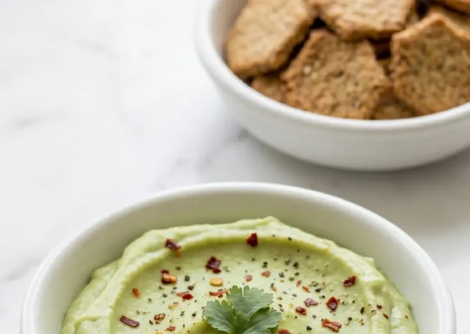 Feine Keto-Avocado-Creme: Das samtige Low-Carb Diprezept