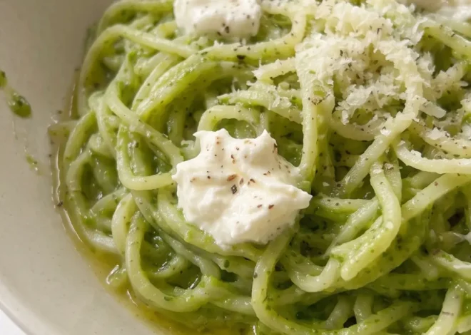 Keto Pasta mit Zucchini-Creme – Cremig, Schneller Low-Carb Genuss