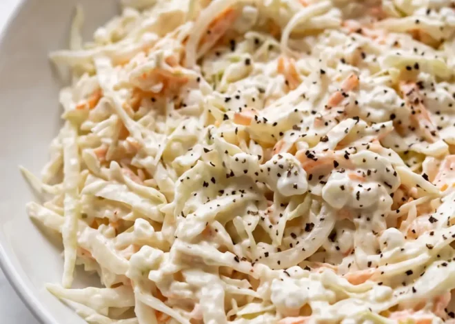 Protein-Krautsalat ohne Mayo – Cremig, Knackig & Fit für Keto